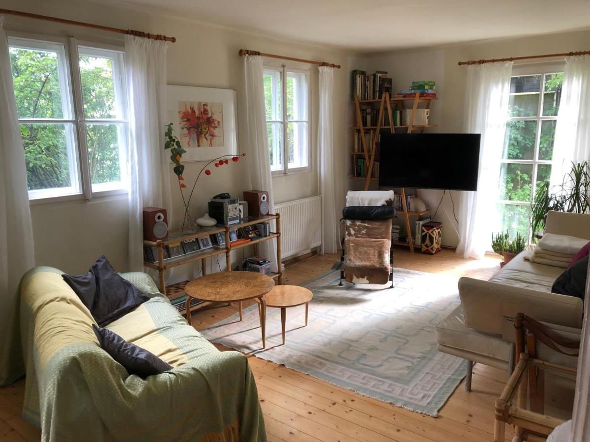 Haus Mit Sauna Und Privatem Badeteich In Anif Bei Salzburg Eksteriør billede